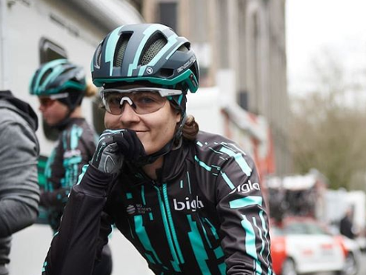 independent cycling clothing