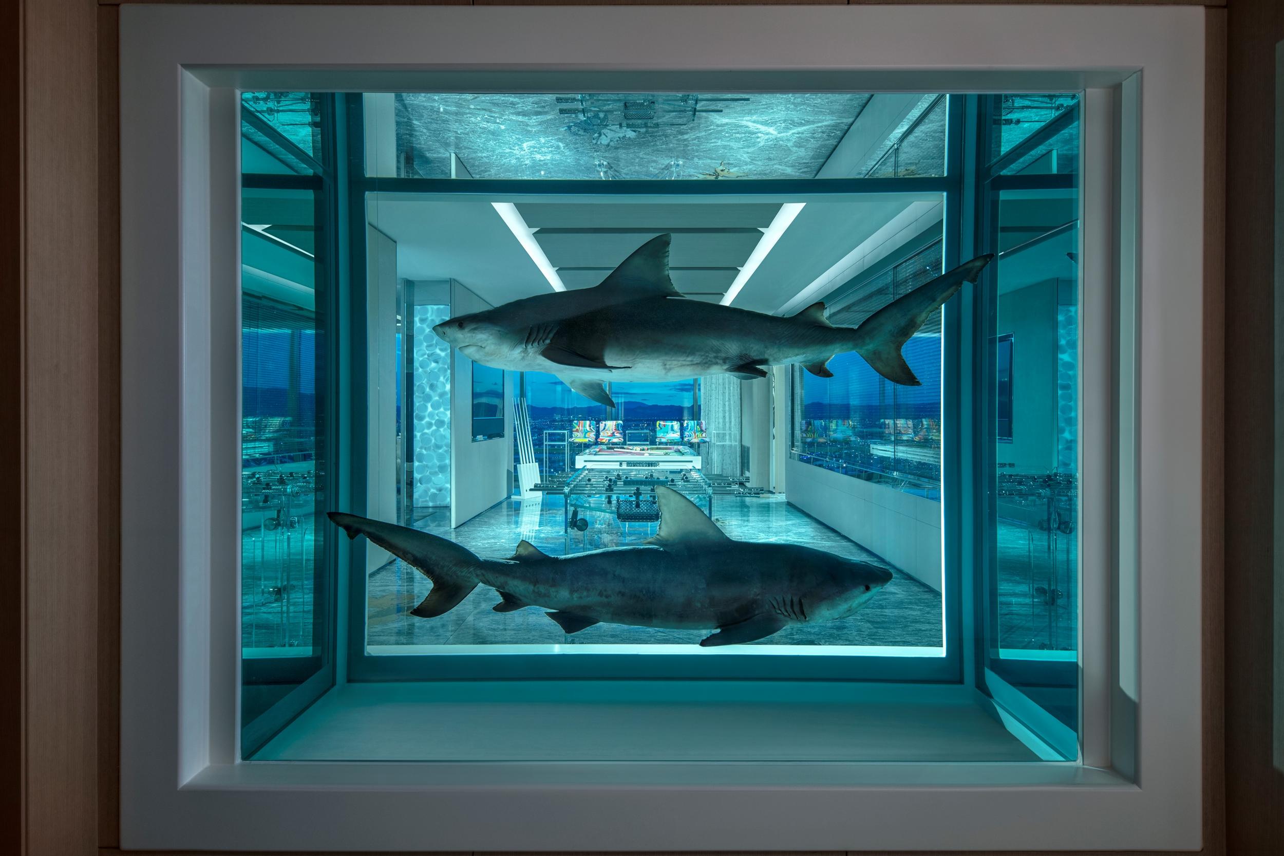 Damien Hirst Designed A Hotel Room For Palms Palms Casino Resort