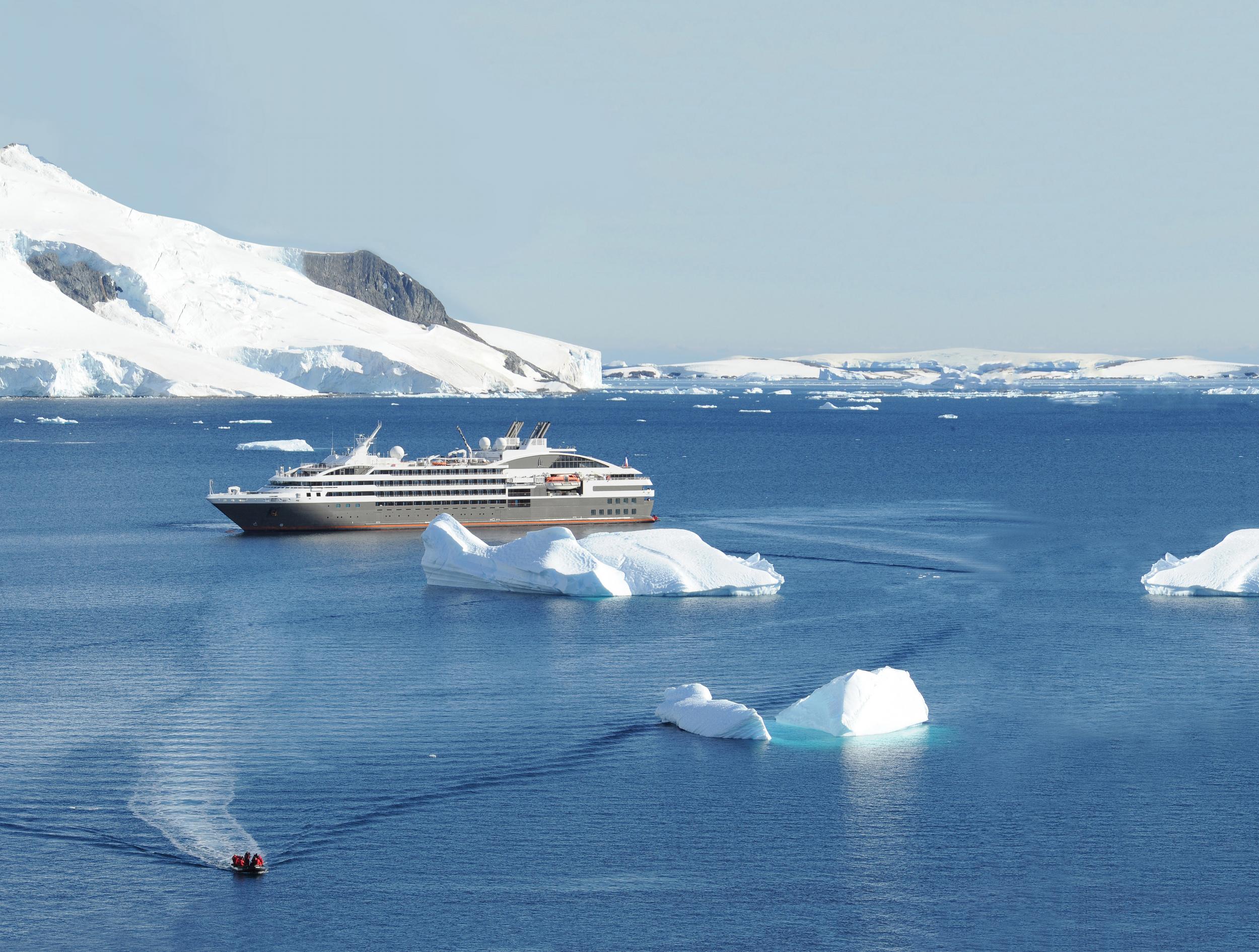 Become an explorer on an Antarctica cruise