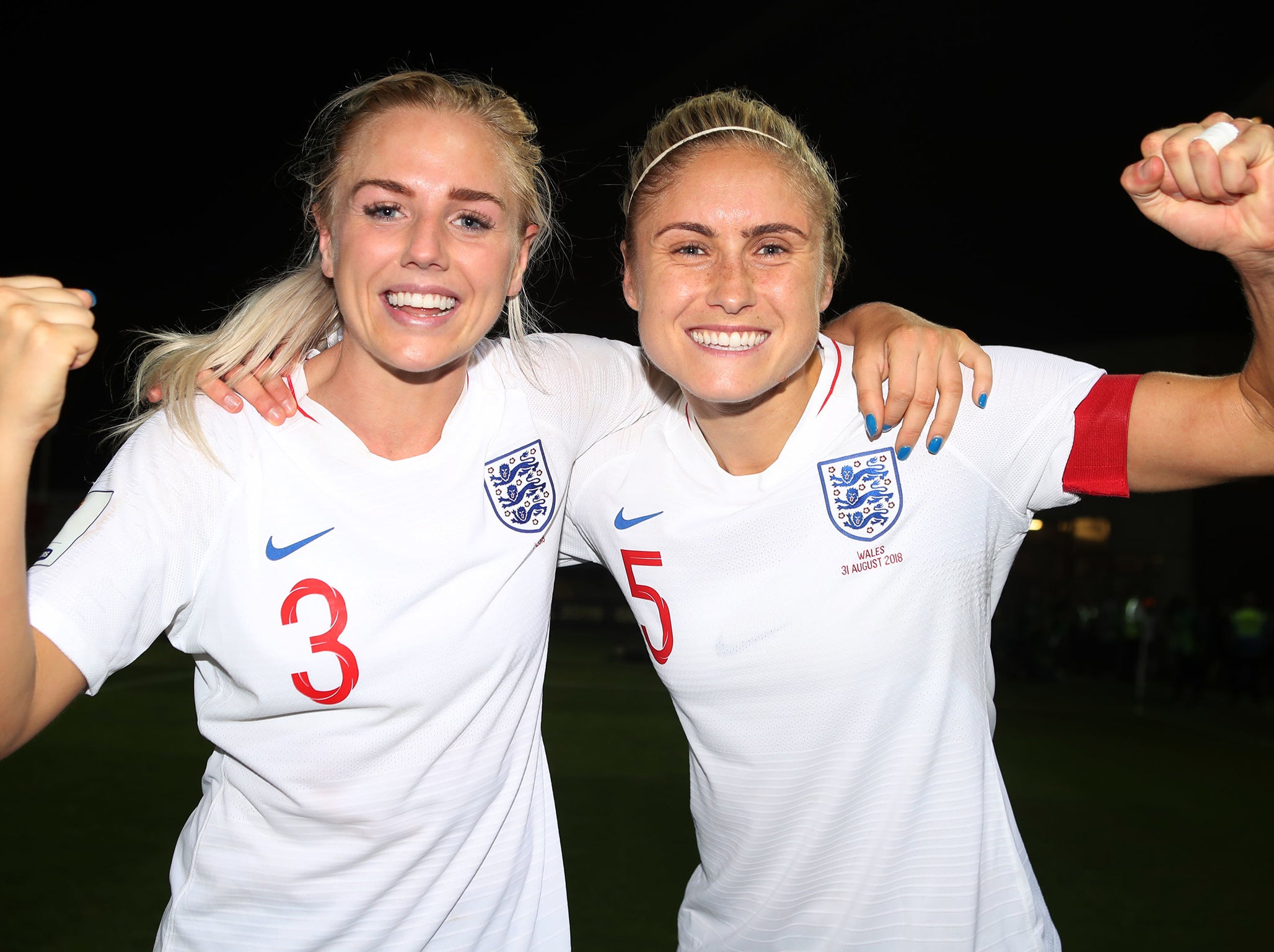 Steph Houghton (R) with England team-mate Alex Greenwood