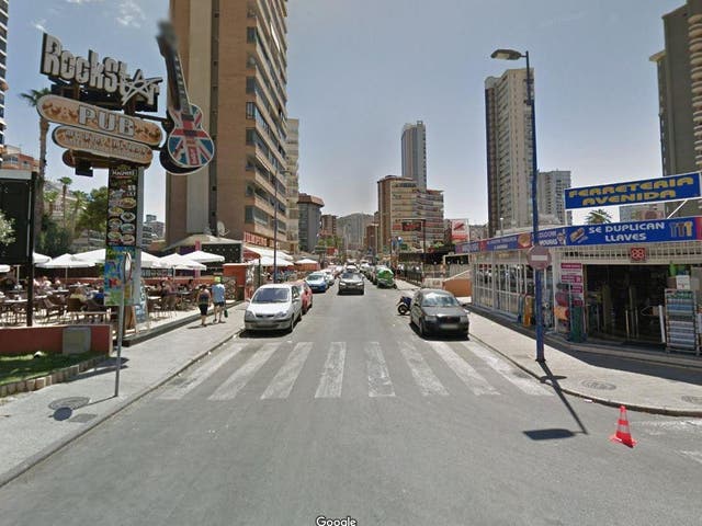 The 33 year-old Scottish man was found lying unconscious in Calle Gerona, Benidorm