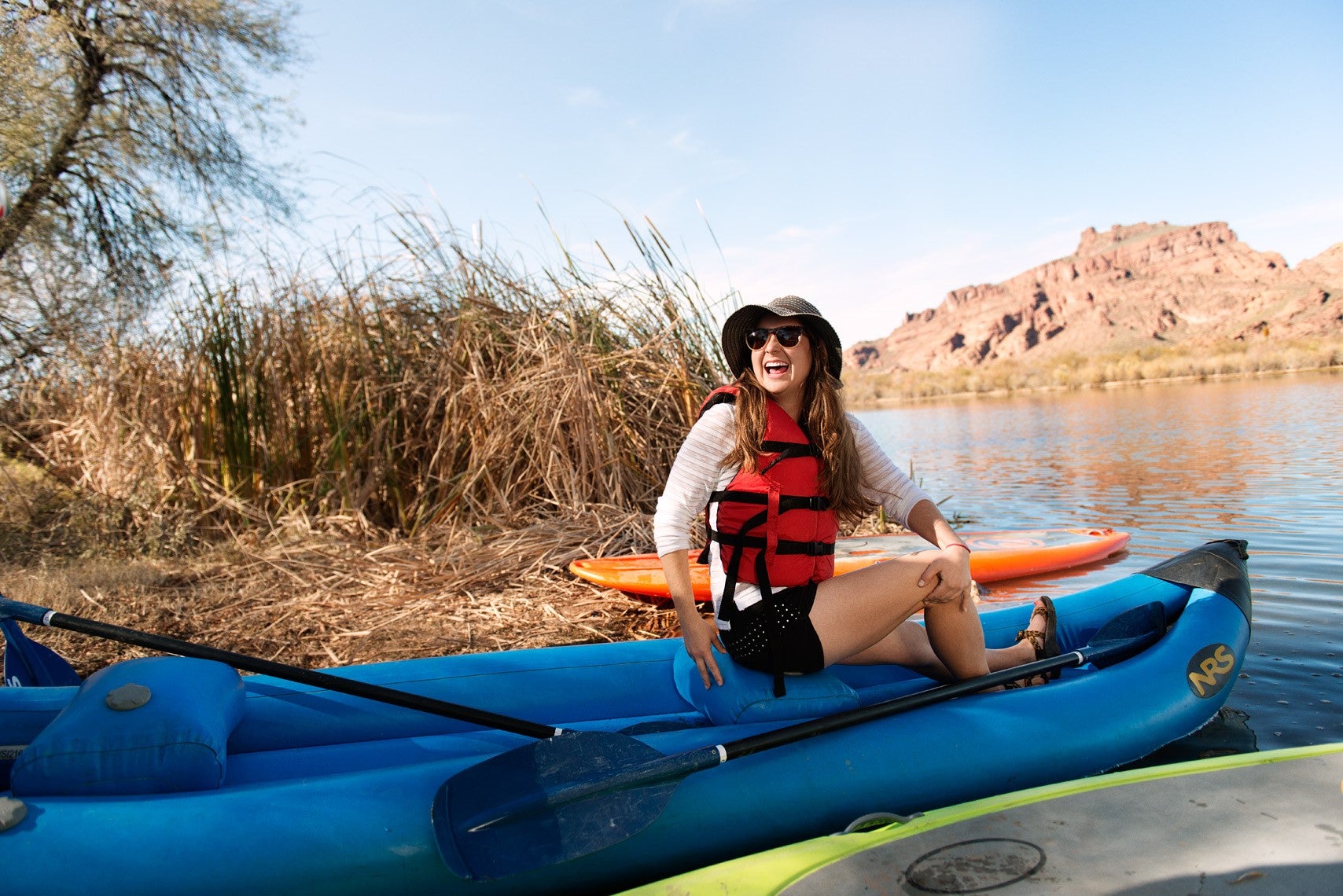 Nicola kayaks in the Arizona desert