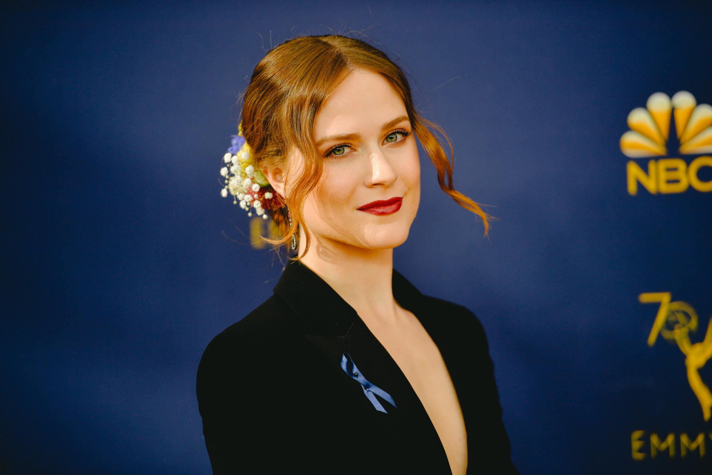 Evan Rachel Wood posts scathing personal review of Cats on social media: &apos;What the f***&apos;