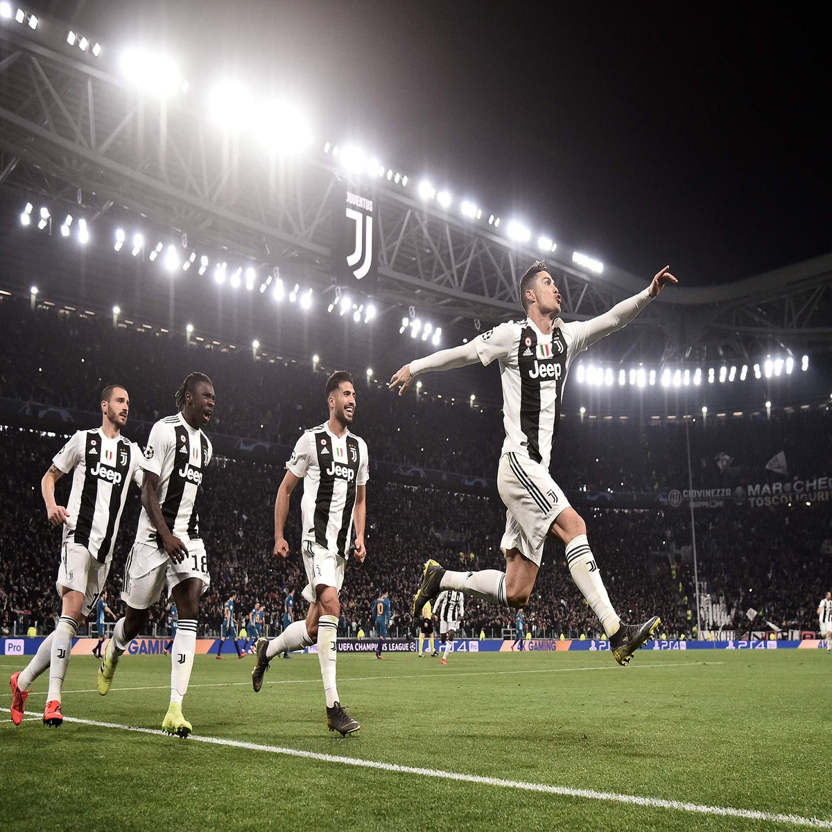cristiano-ronaldo-juventus-wallpapers-hd-background