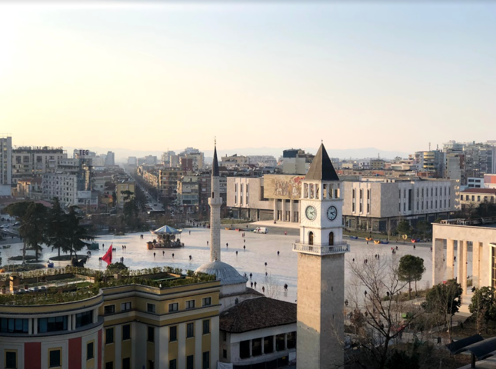 Lively and elegant: Skanderbeg Square