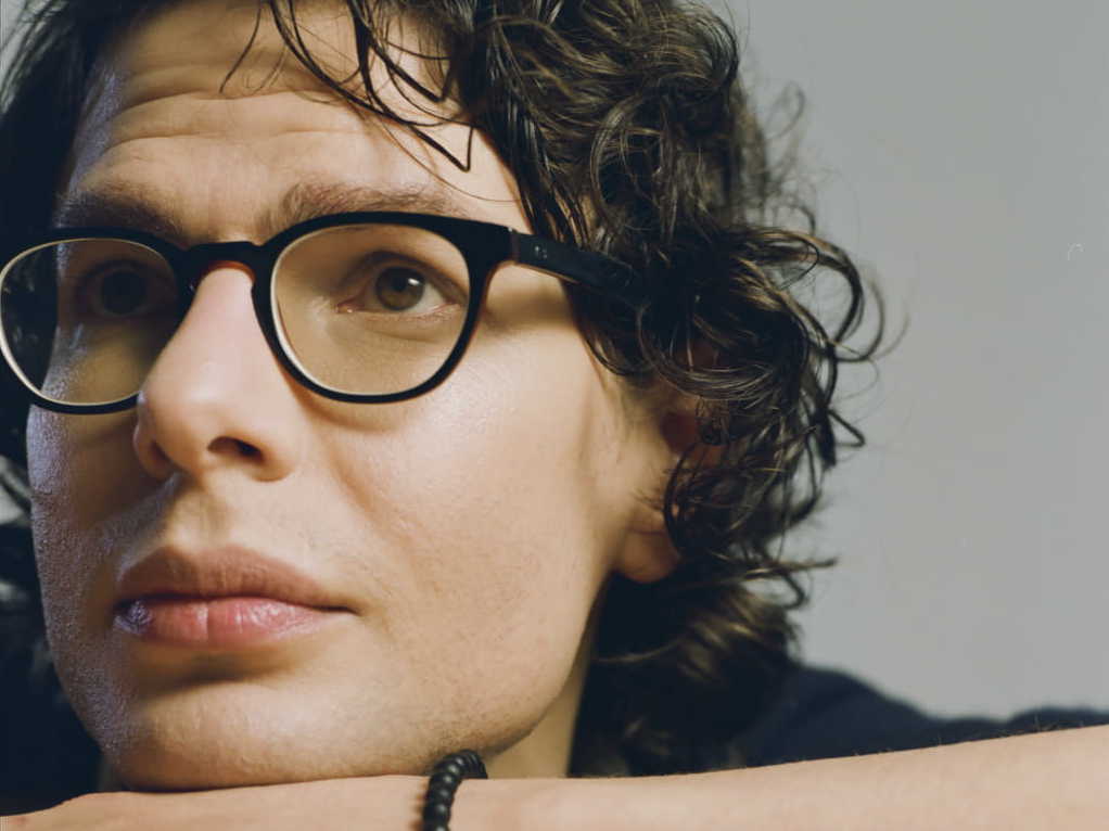 ‘I’ve had enough therapy to allow myself to be with another human being’, Amstell says