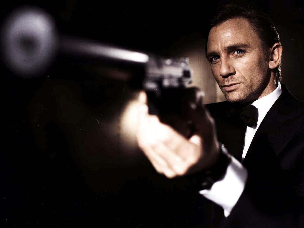 James bond daniel craig