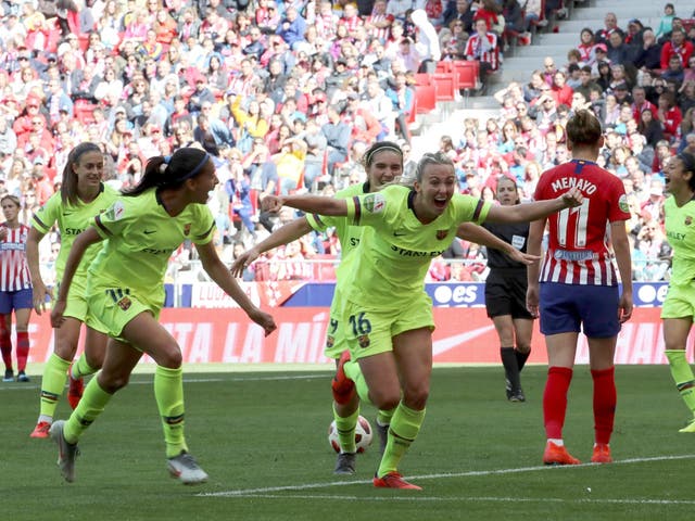 Duggan scored as Barca closed the gap on table-toppers Atleti