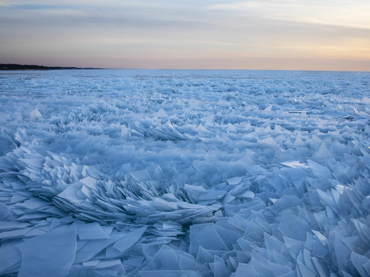 Lake Michigan Covered In Ice Shards In Mesmerising New Pictures As Spring Arrives The Independent The Independent