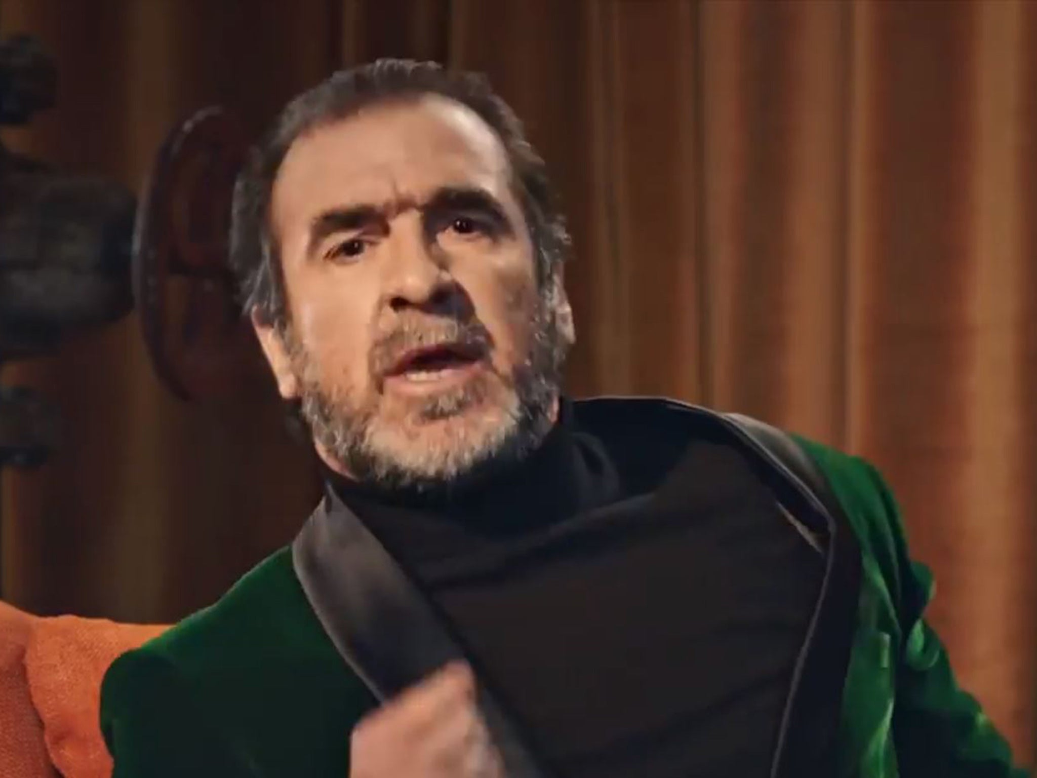 Eric Catona invites British people to stay at his "Brexit bunker" in new Paddy Power advert