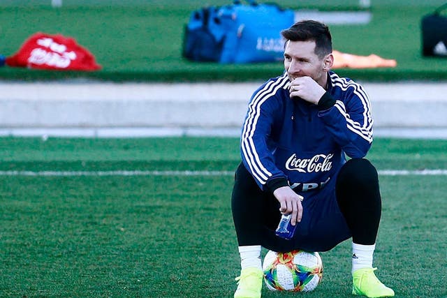 Lionel Messi will return to the Argentina international side for their clash with Venezuela