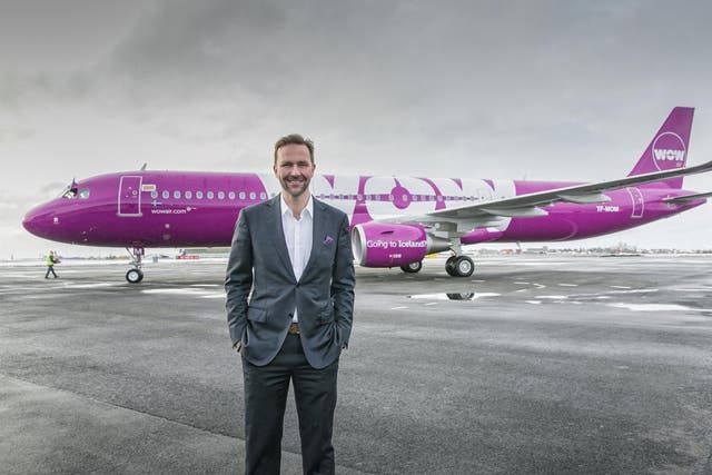 'Failing firm'? Wow Air is in talks with its rival, Icelandair.