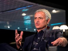 Mourinho reveals deadline to return to football after United sacking