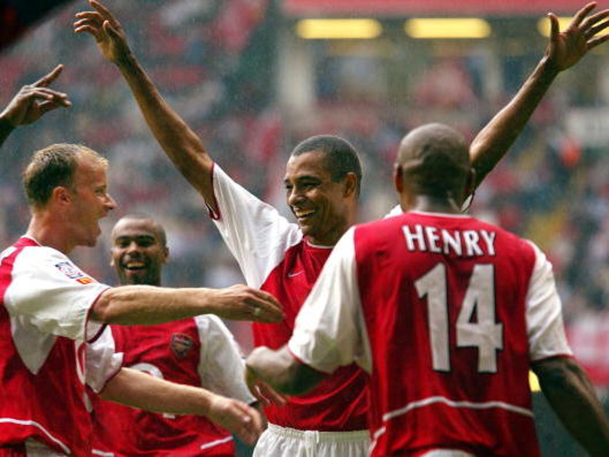 Thierry Henry of Arsenal in action during the FA Community shield News  Photo - Getty Images