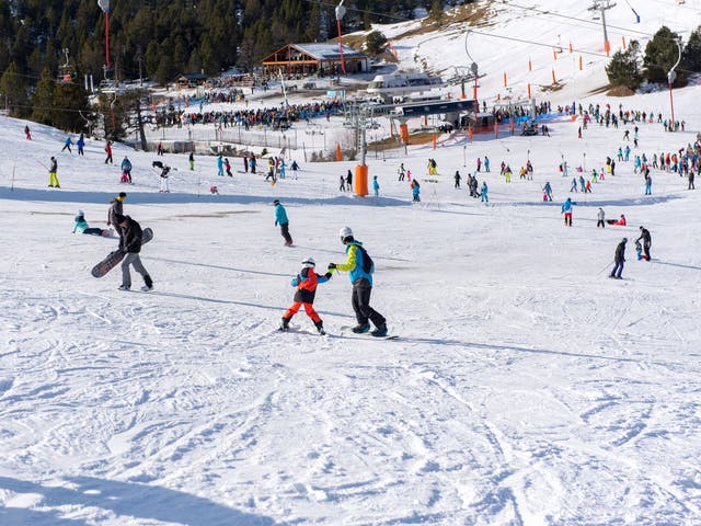 A British snowboarder has died after suffering a heart attack on the slopes at the Grandvalira ski resort in Andorra