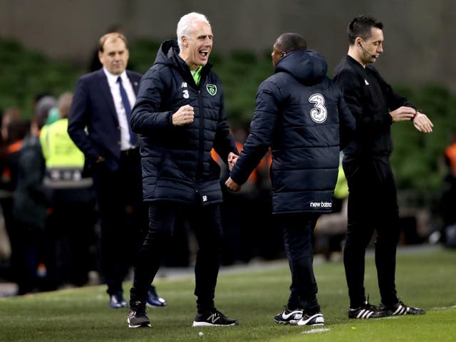 Mick McCarthy celebrates Ireland's late winner