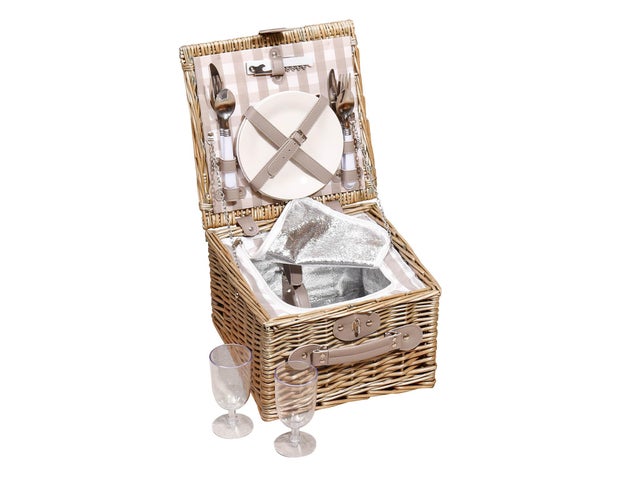 national picnic week best picnic baskets for the ultimate