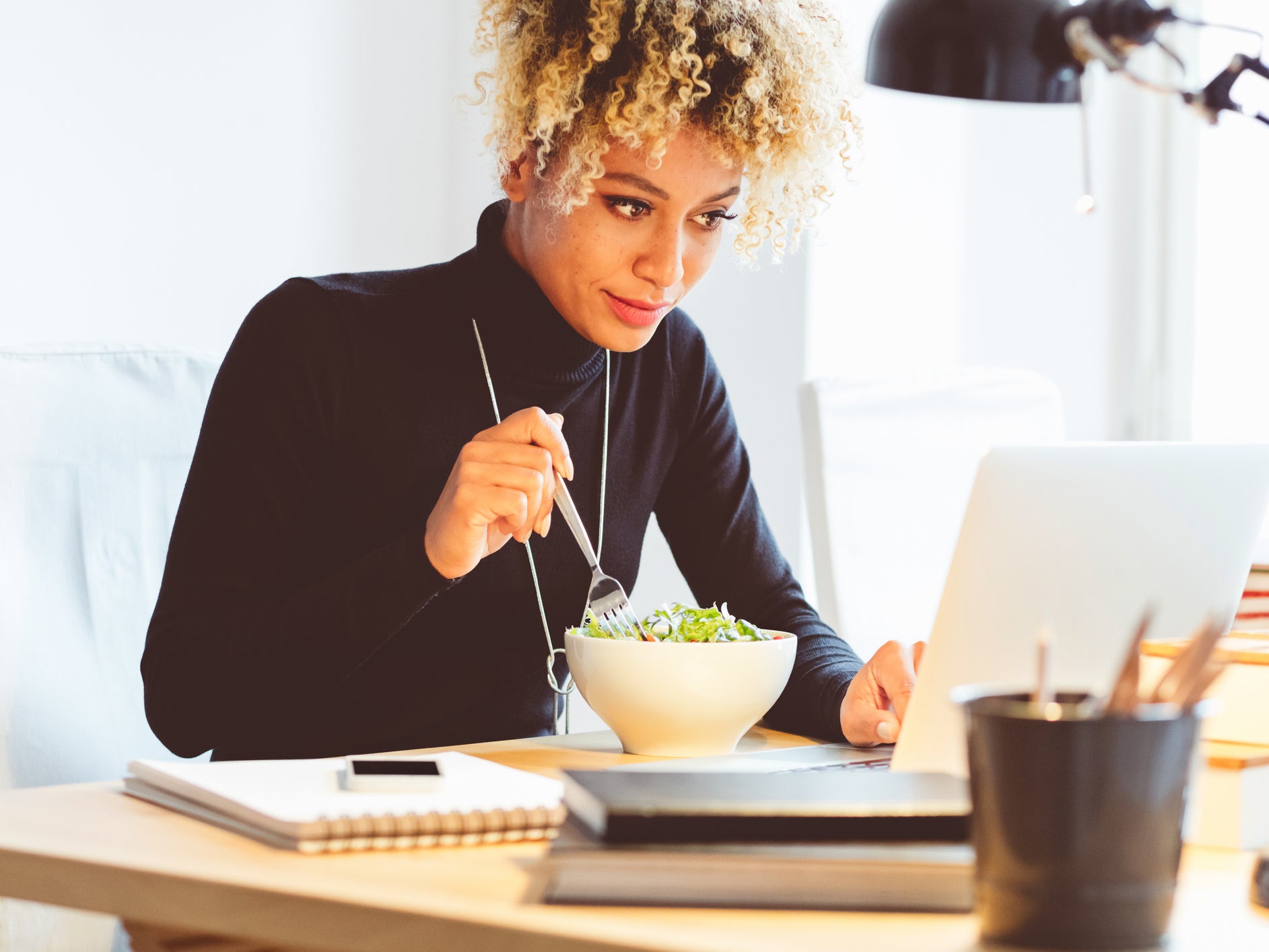 More Than One In Three British Employees Work Through Their Lunch Every 