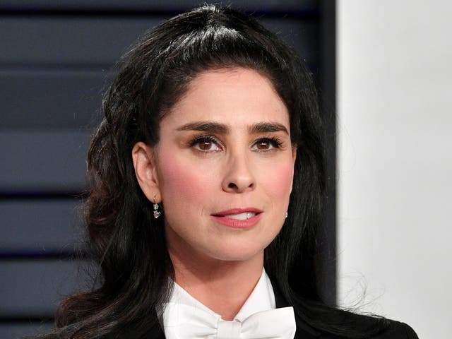 Sarah Silverman attends the 2019 Vanity Fair Oscar Party