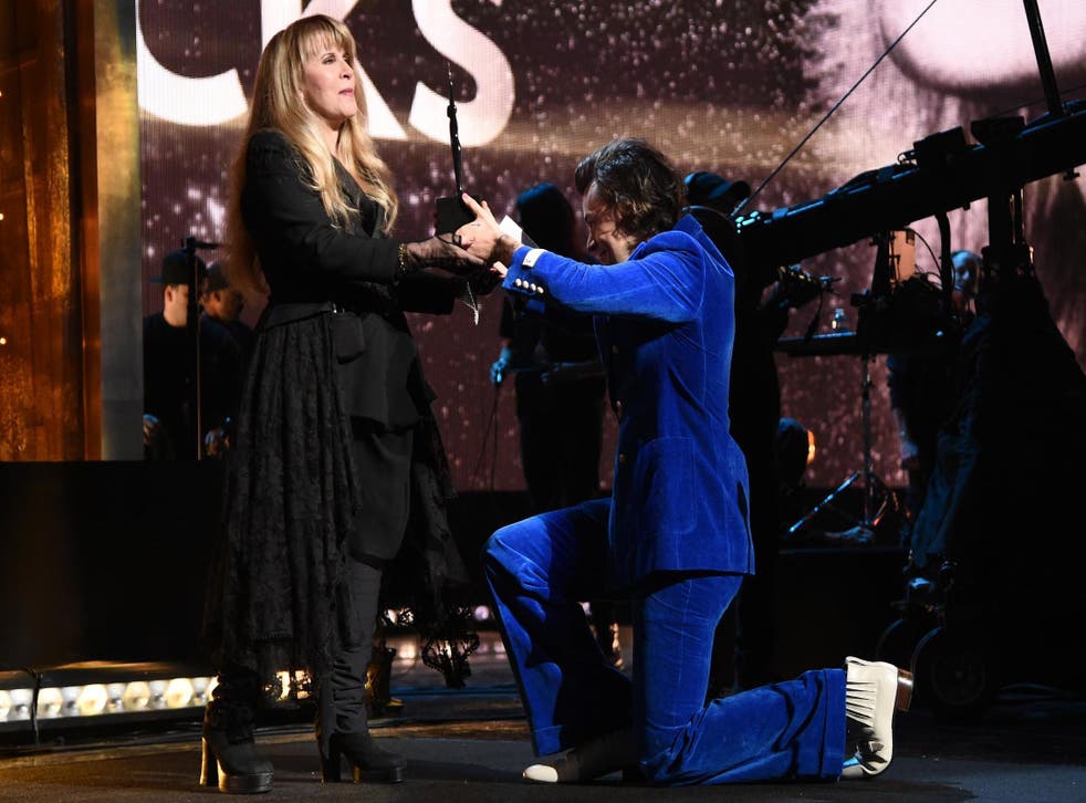 Harry Styles presents Stevie Nicks onstage at the 2019 Rock & Roll Hall Of Fame induction ceremony in Brooklyn on 29 March, 2019 in New York City.