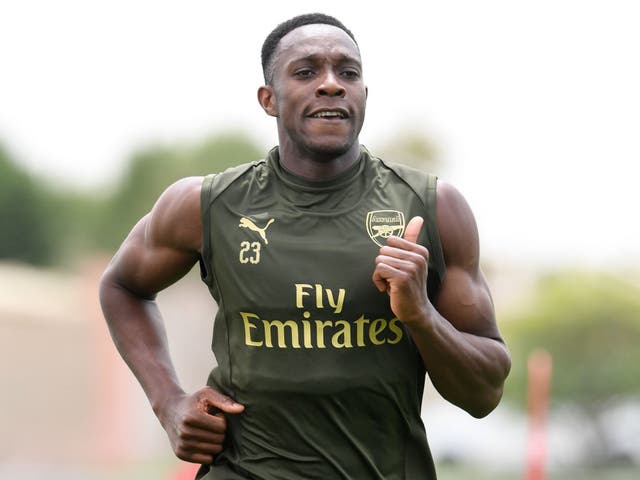 Arsenal could offer Danny Welbeck a new contract despite suffering a broken ankle in November