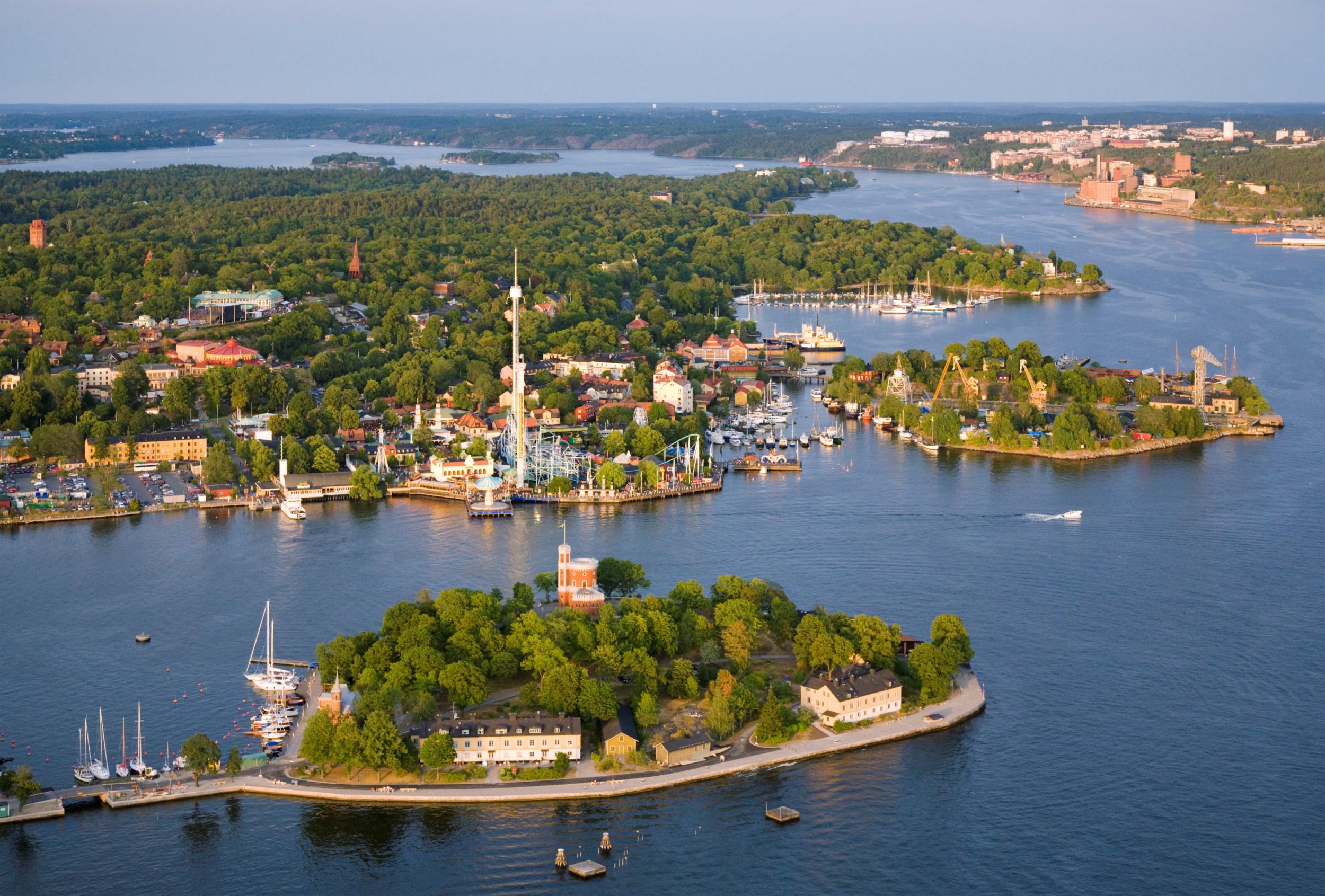 Enjoy Midsommar on the Stockholm archipelago