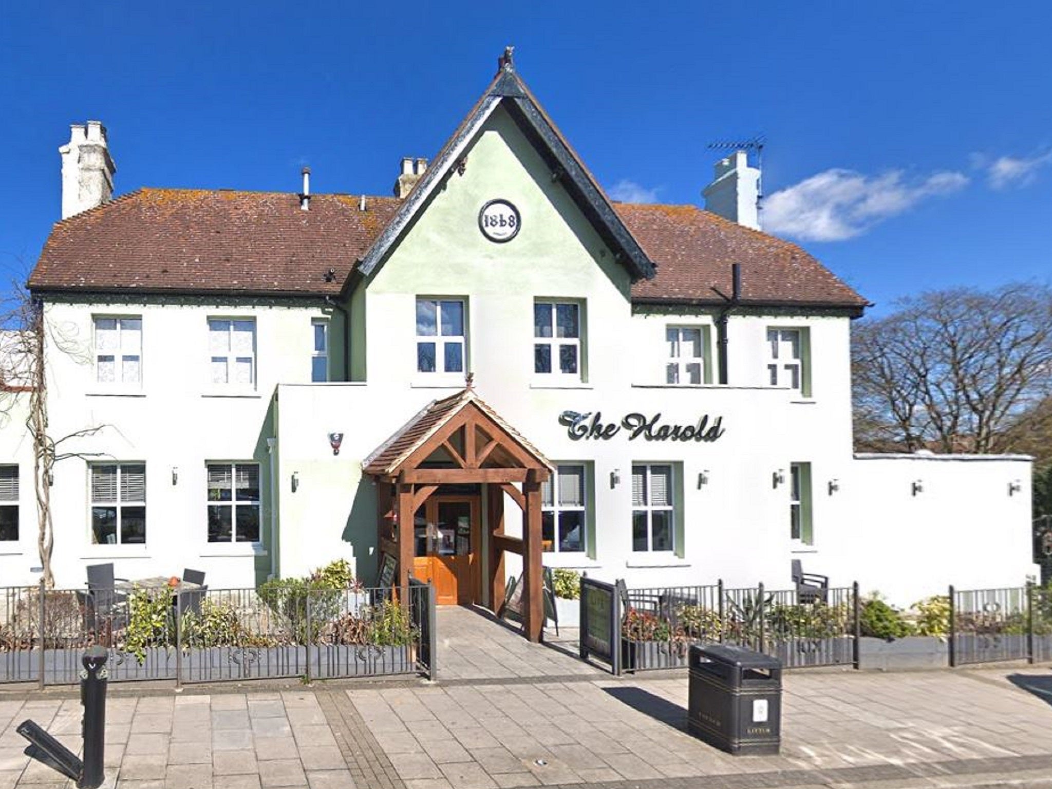 The King Harold pub in Romford