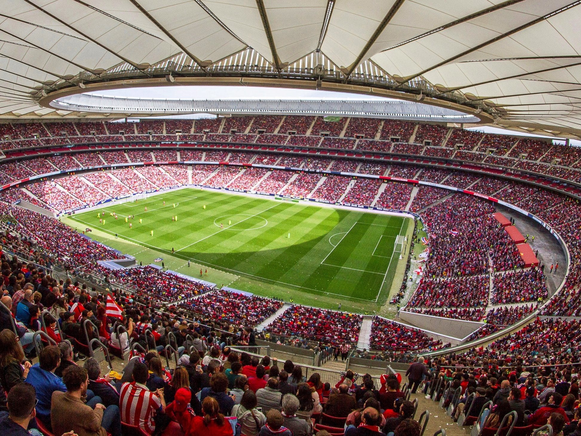 Atletico Madrid vs Barcelona attracted more than 60,000 fans