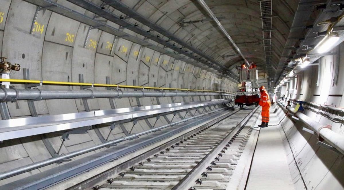 Crossrail could open three years later than planned