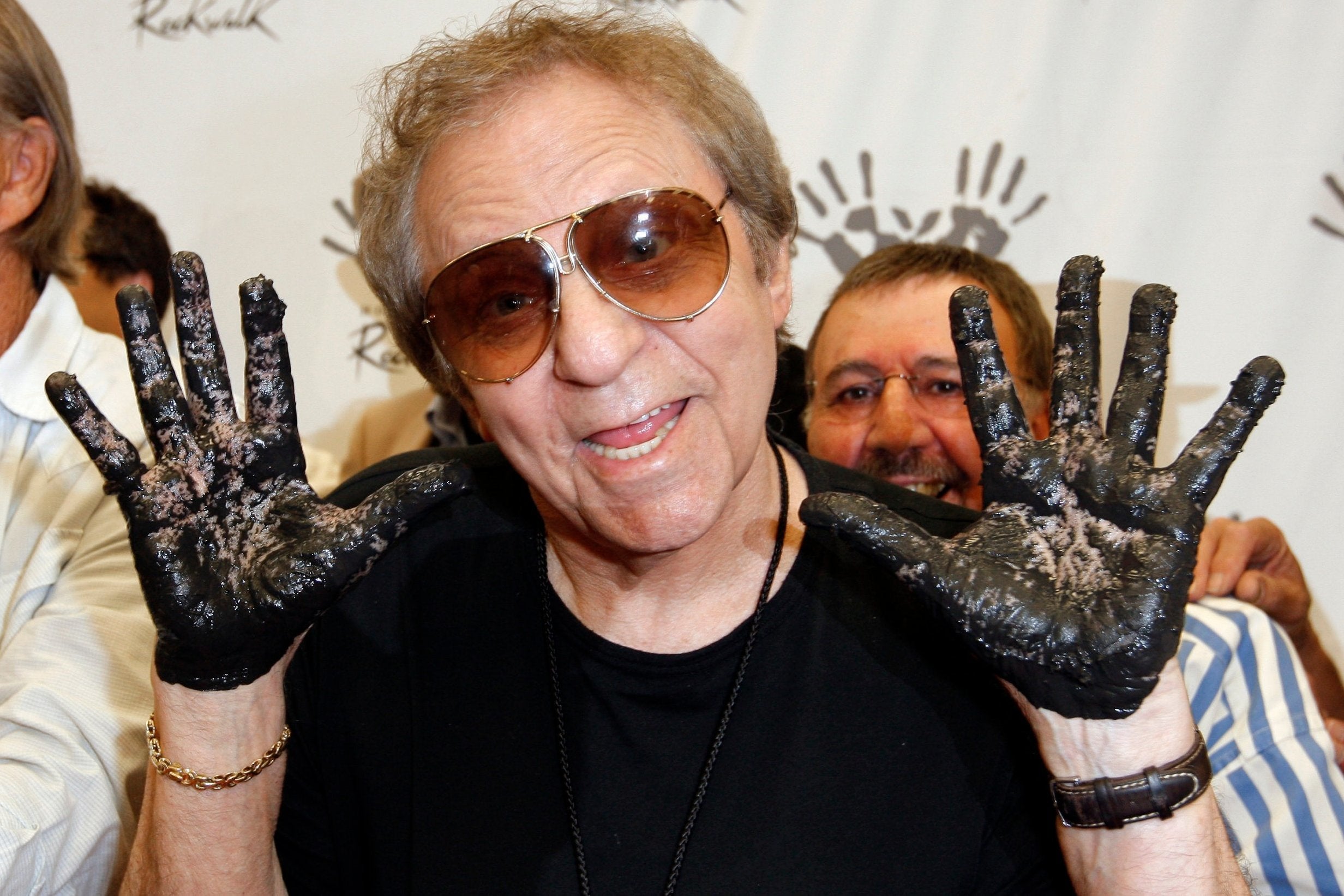 Blaine places his hands in wet cement for induction into Hollywood’s Rockwalk, 2008