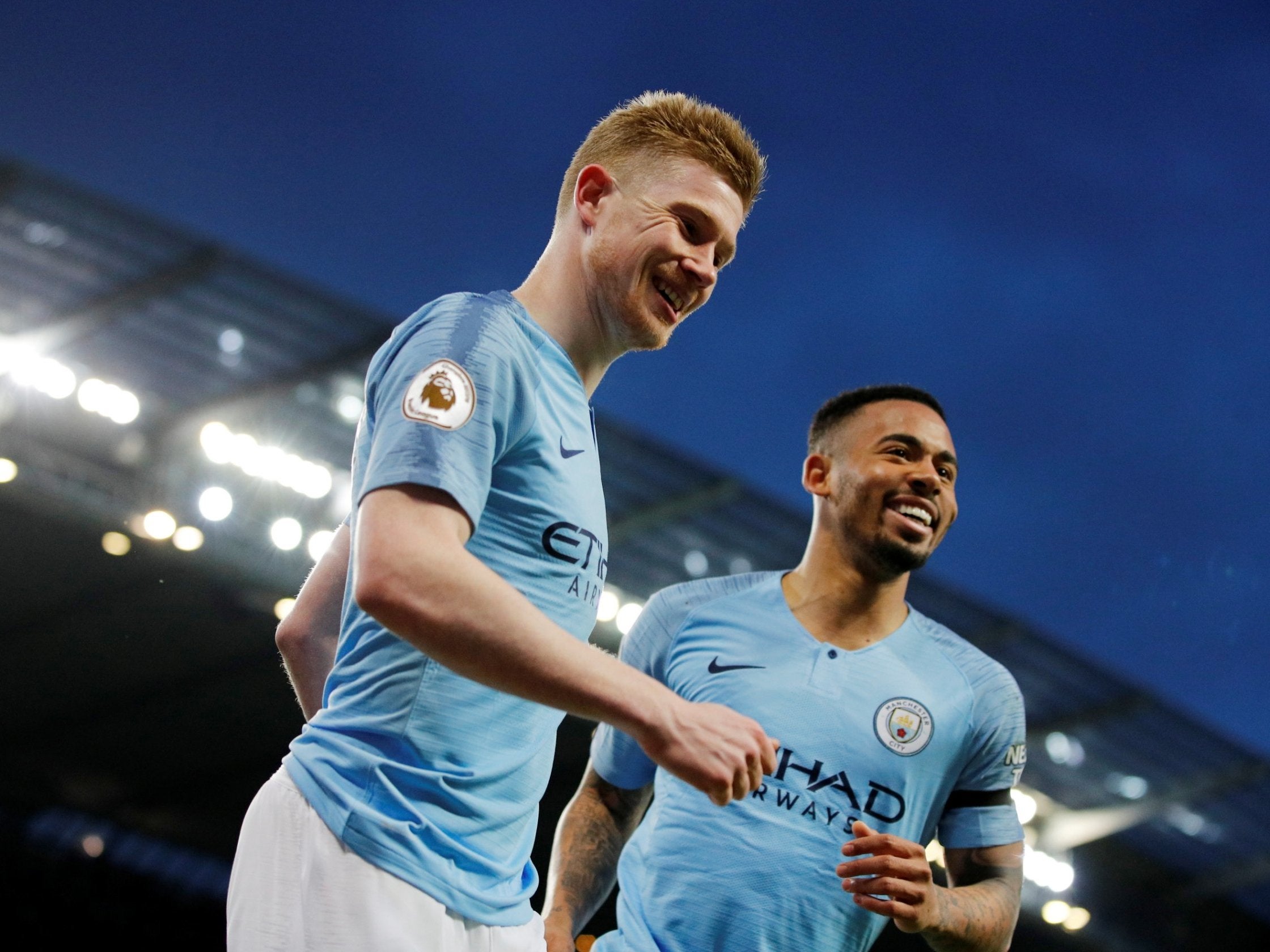 Kevin De Bruyne celebrates his opening goal