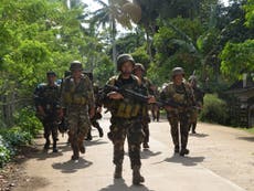 Hostage of Islamist militants swims to safety in Philippines