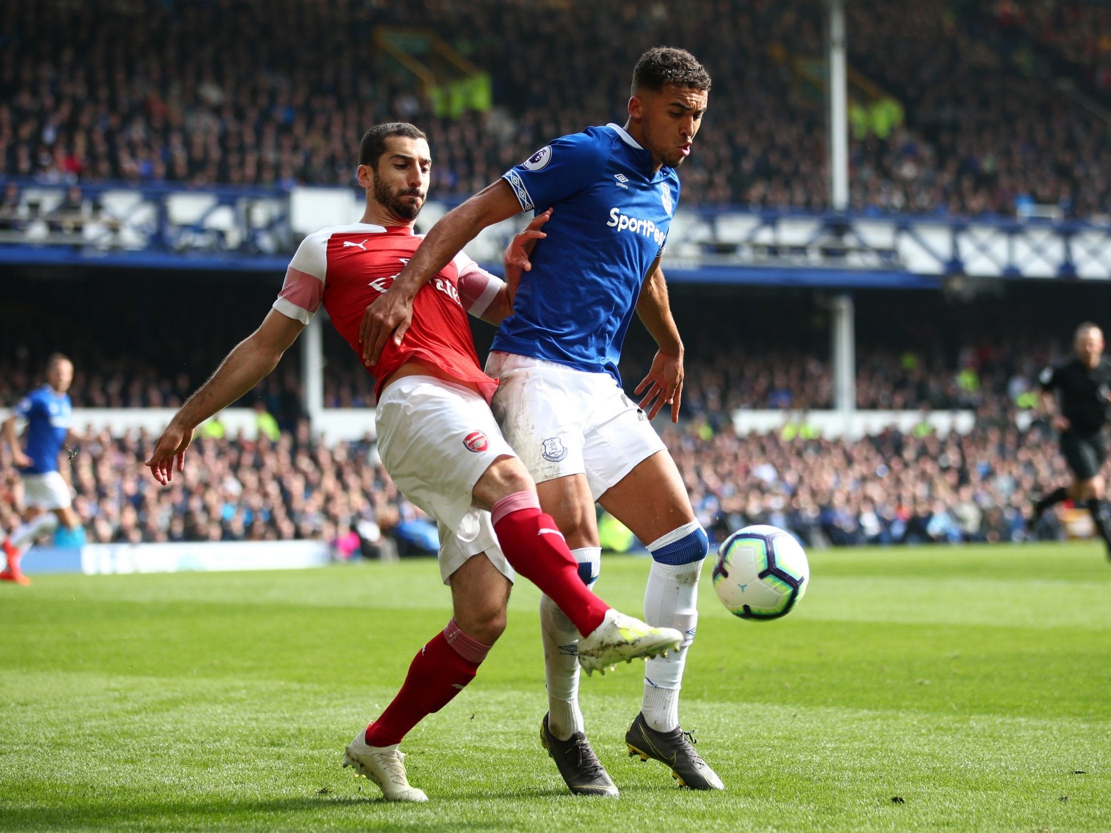 Dominic Calvert-Lewin impresses up front