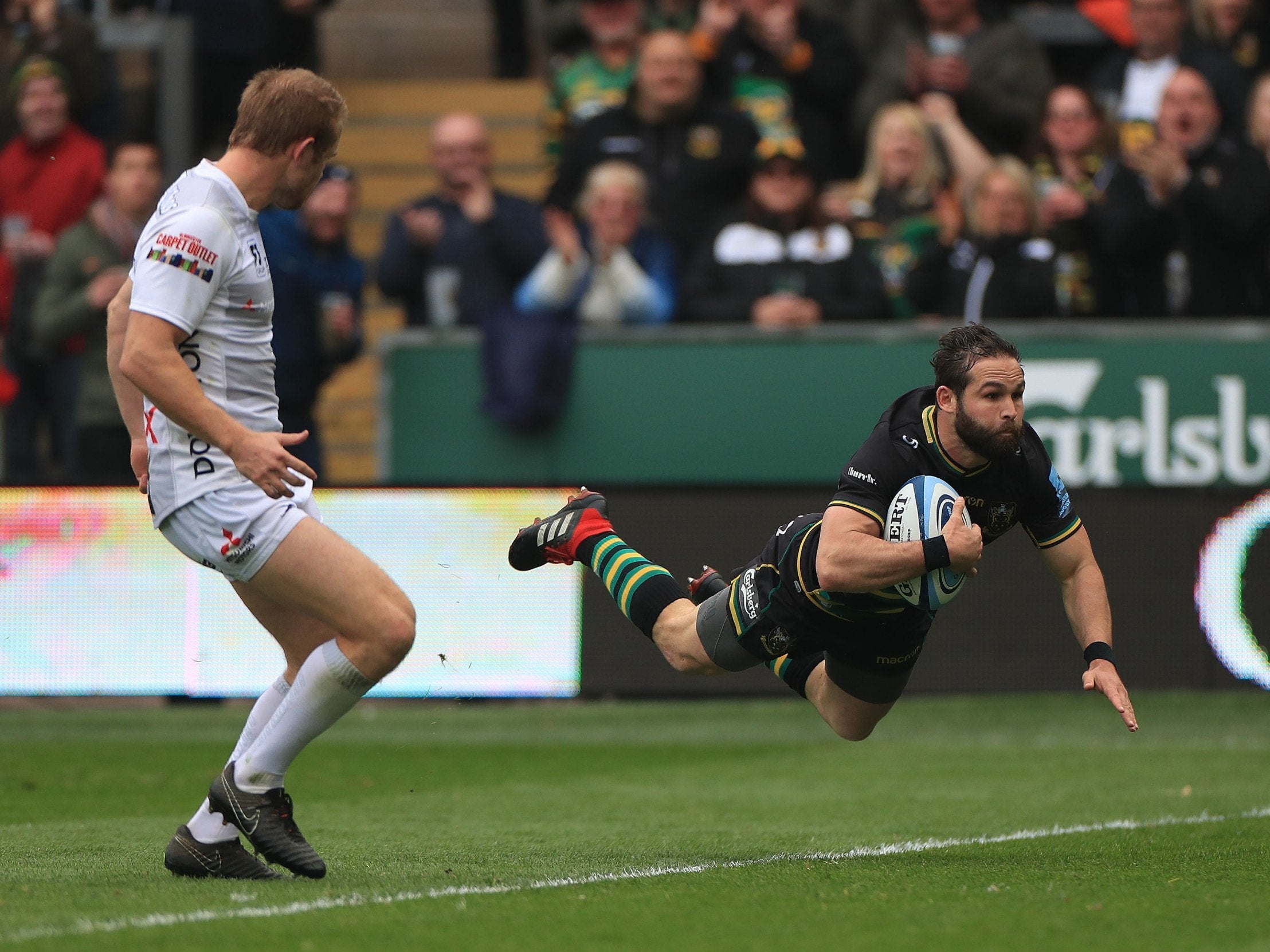 Cobus Reinach dives over to give Northampton hope