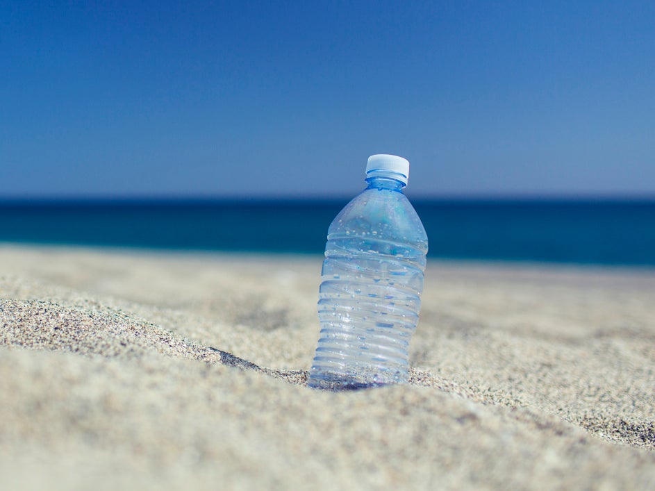 Plastic bottle deals in the ocean