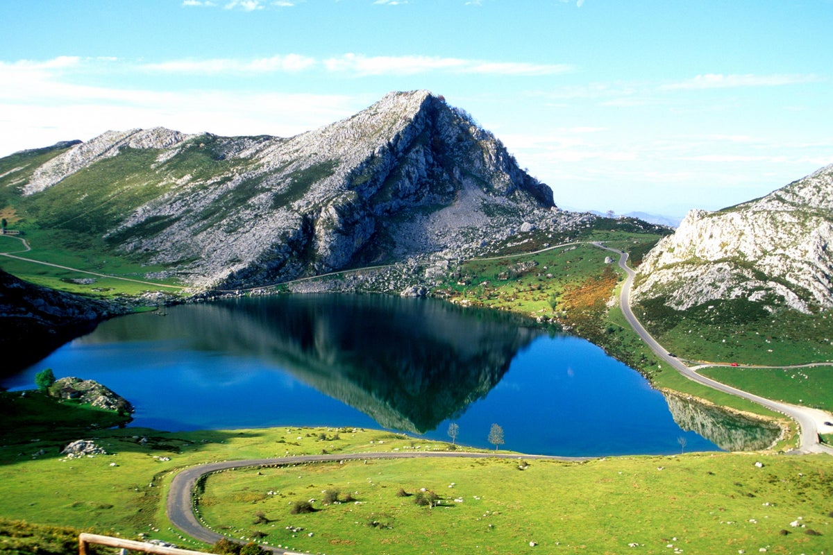British climber dies after falling down 200ft ravine in Spain’s Cantabrian Mountains