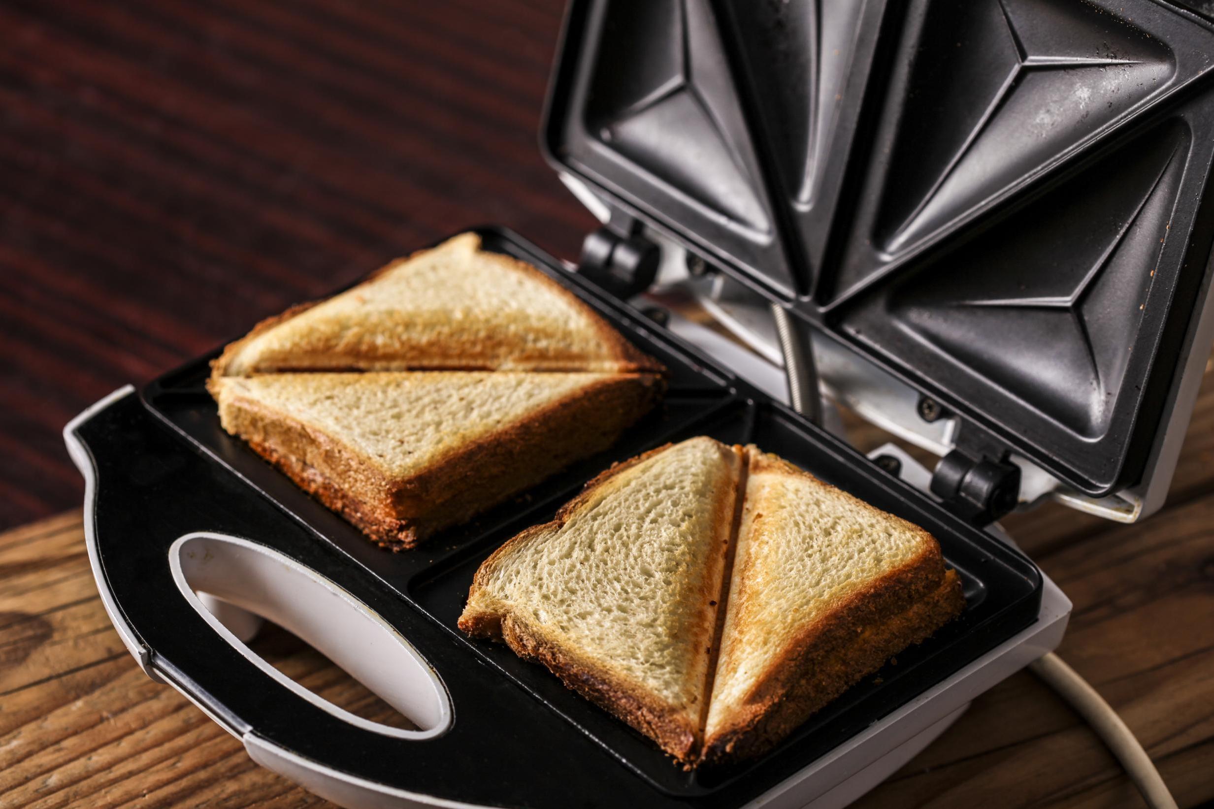 Toaster Oven Baked Grilled Cheese (Classic Style)