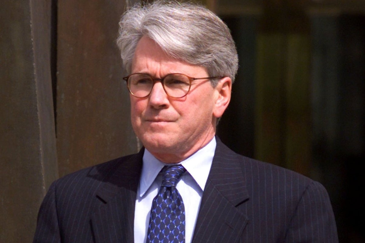 Gregory Craig: Former Obama lawyer expects to be charged over Ukraine ...