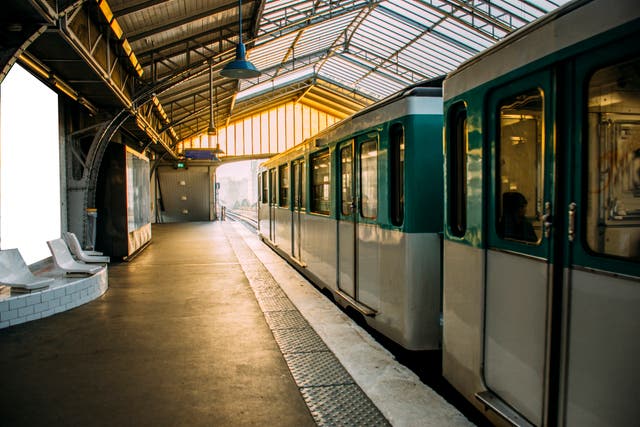 The Paris metro is to run all night