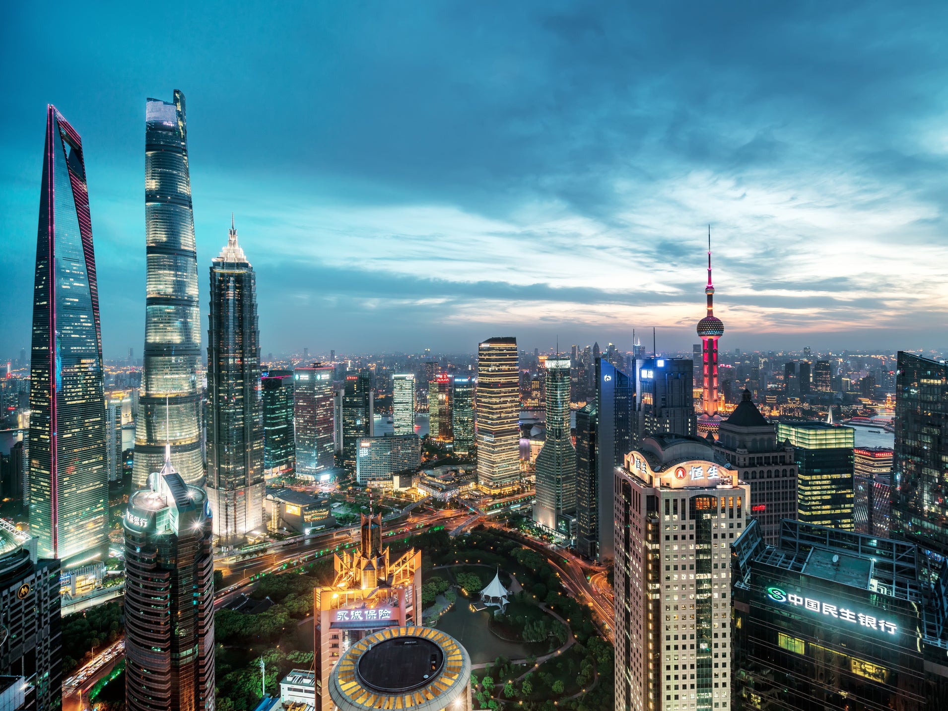 Visitors transiting through Shanghai for less than six days can get a transit visa