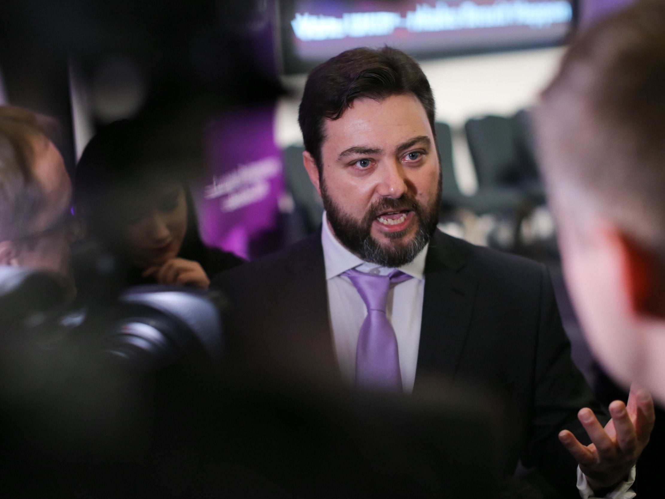 Carl Benjamin: University hustings cancelled over safety fears after Ukip candidate doused with milkshake