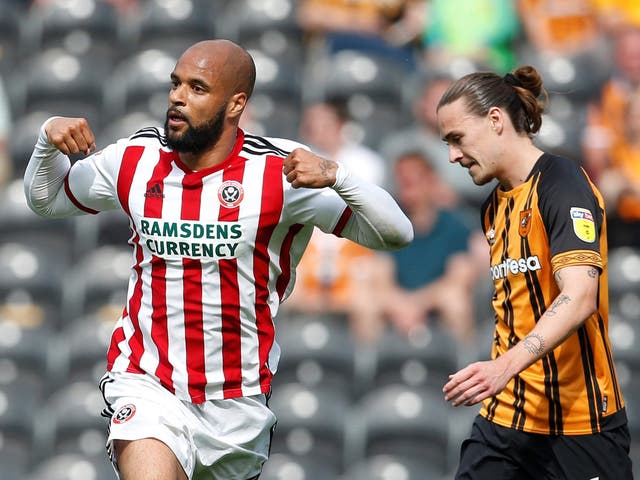 David McGoldrick ensures Sheffield maintain second position in the Championship