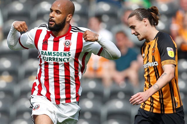 David McGoldrick ensures Sheffield maintain second position in the Championship