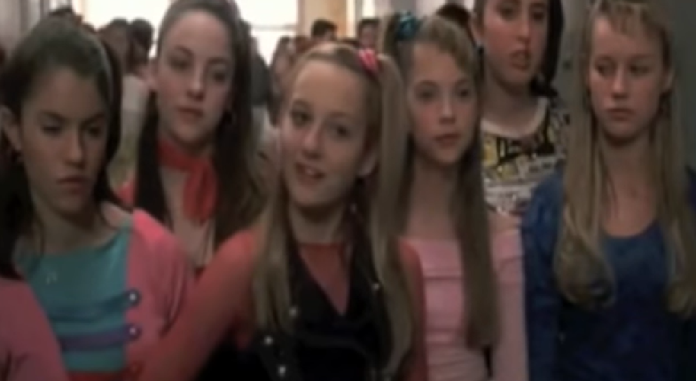 Brie Larson (far right) as a Six Chick in 13 Going on 30