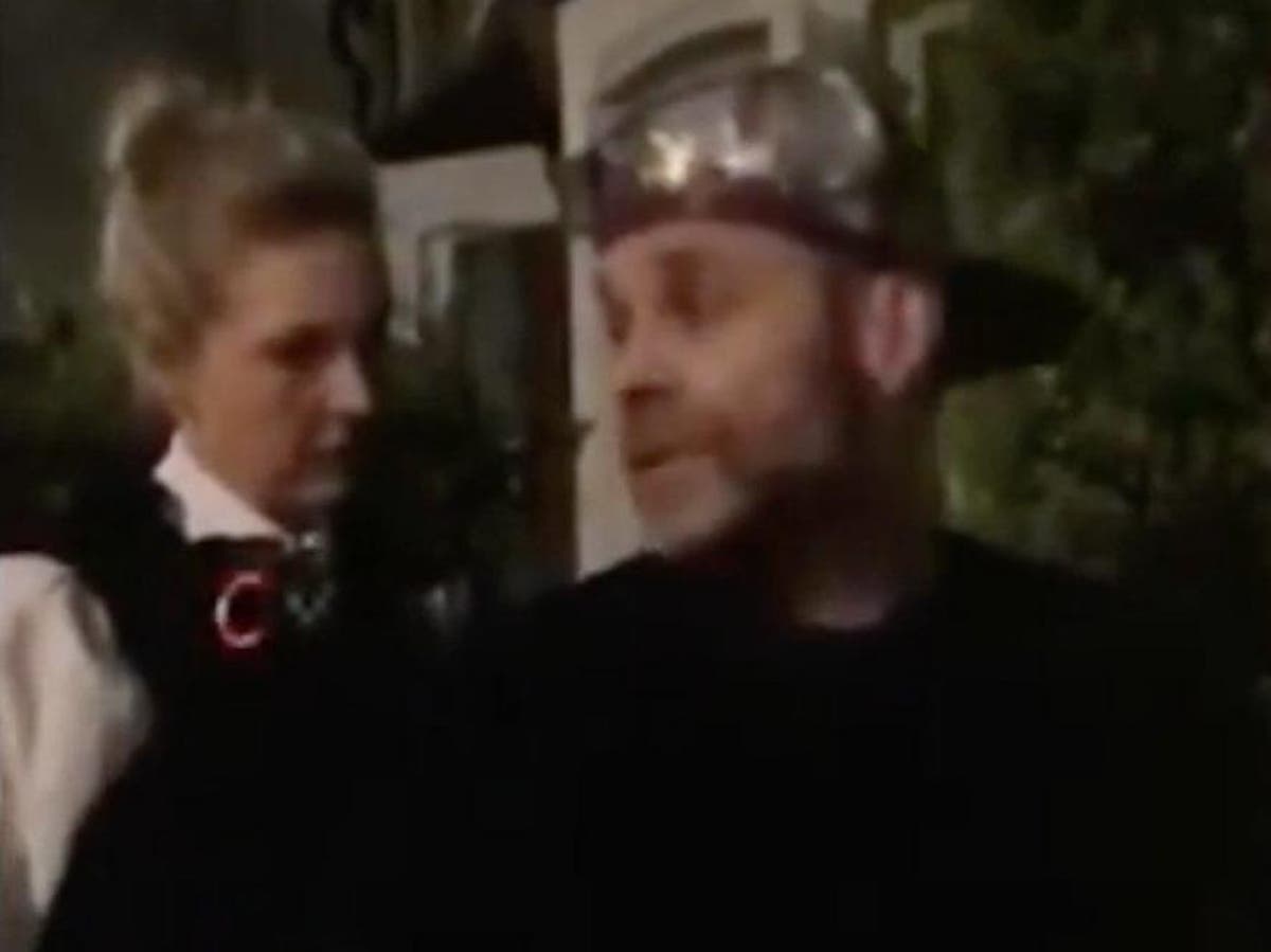 East 17’s Brian Harvey releases video that appears to show his own arrest