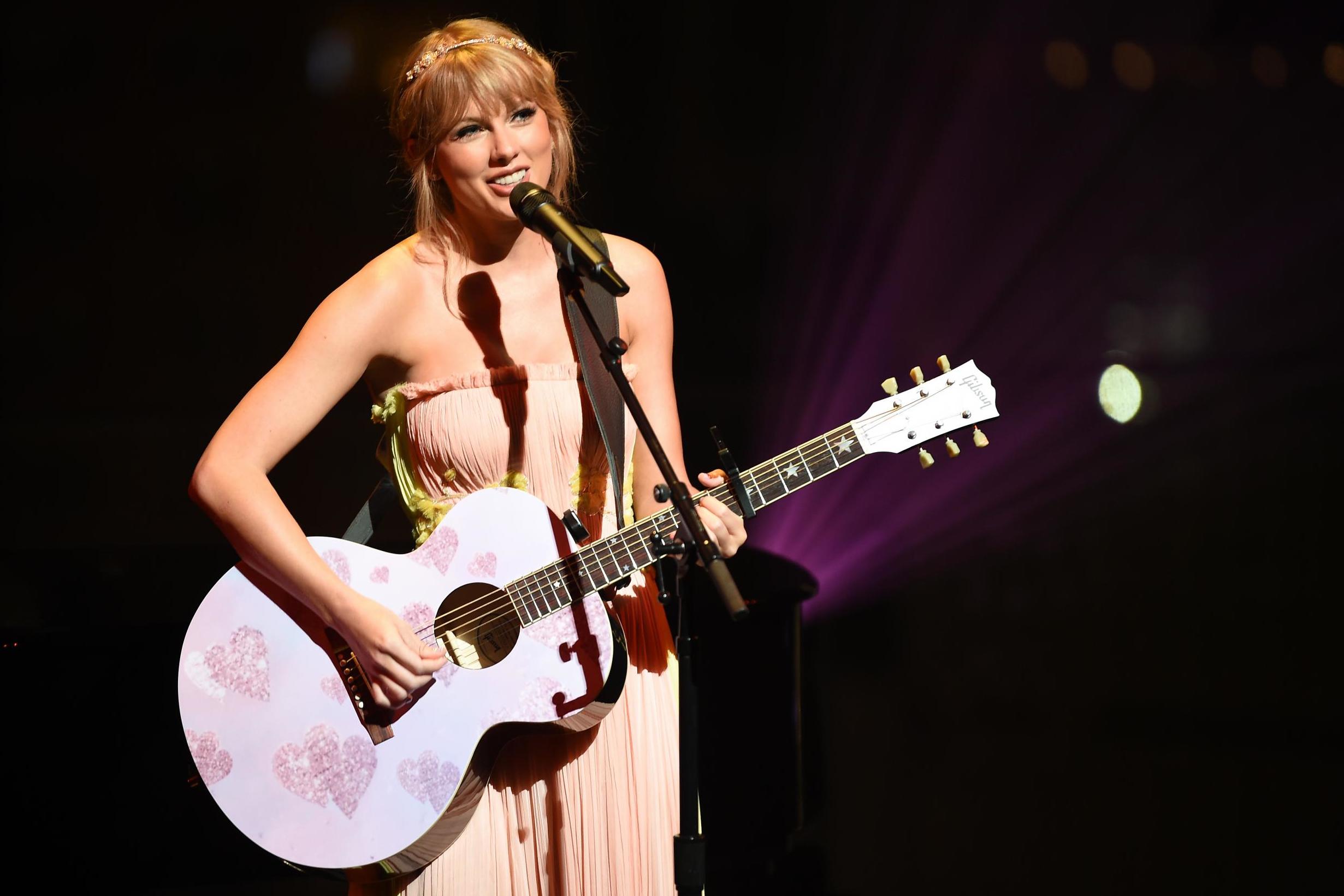 Taylor Swift performs during the TIME 100 Gala dinner on 23 April, 2019 in New York City.