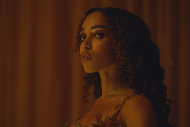 FKA twigs in her video for 'Cellophane'