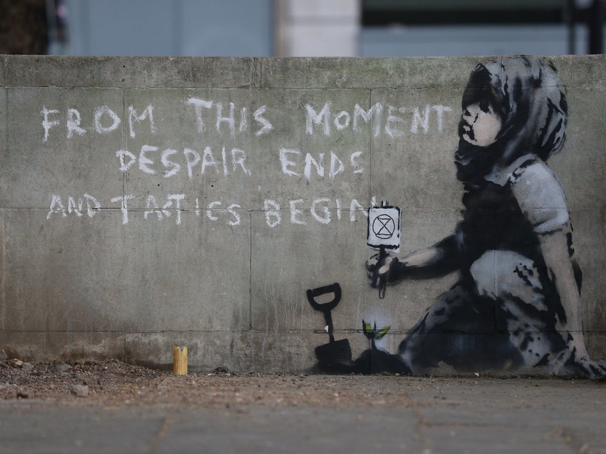 Banksy Extinction Rebellion Artwork Appears At Protest Site At London S Marble Arch The Independent The Independent