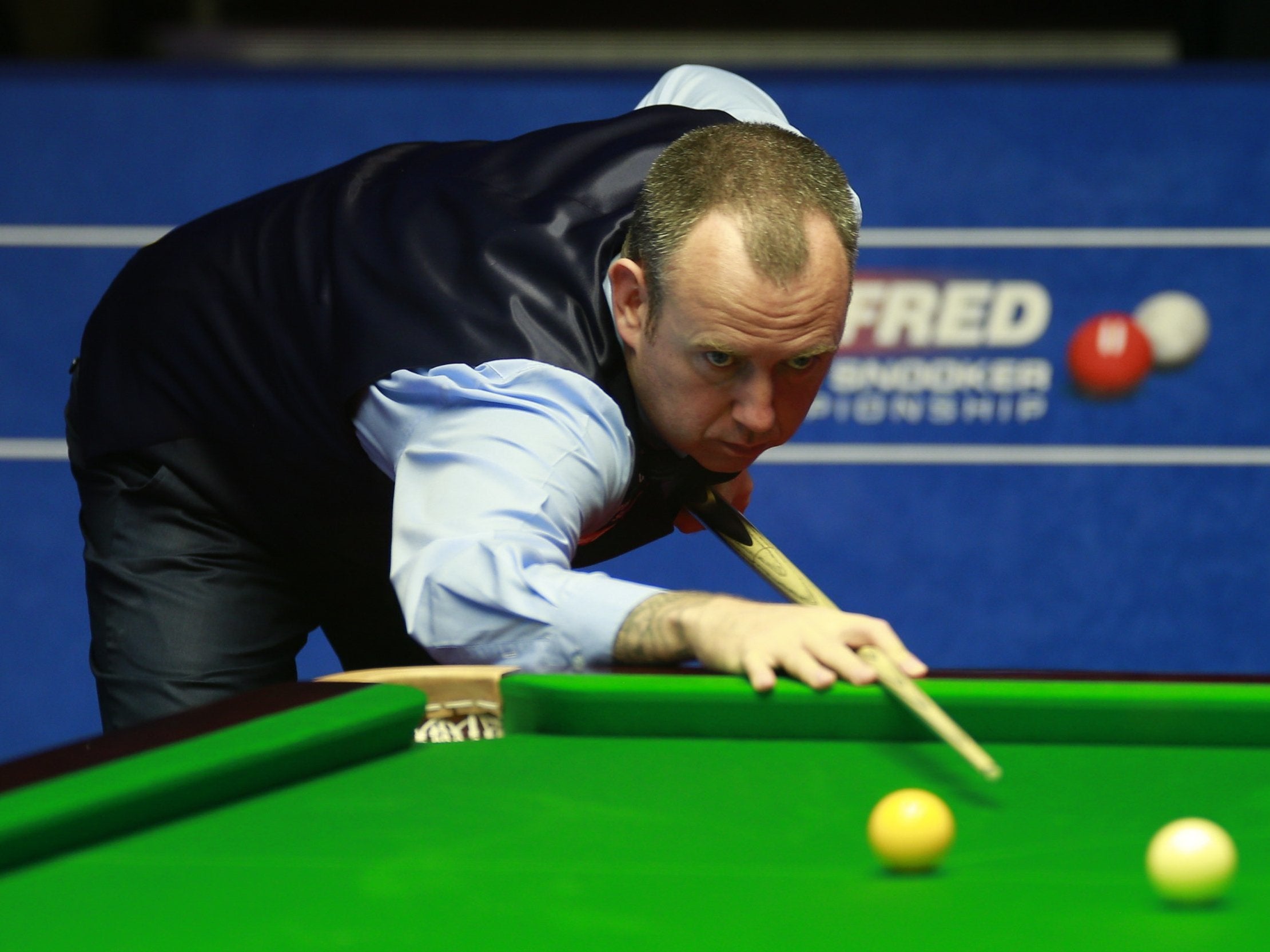 Mark Williams Defending champion rushed to hospital during second round match of World Snooker Championships The Independent The Independent