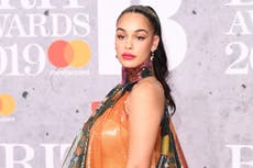 Jorja Smith says not fitting into sample sizes gave her body confidence